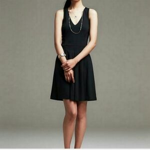 Nwt banana republic black ponte dress sz 4